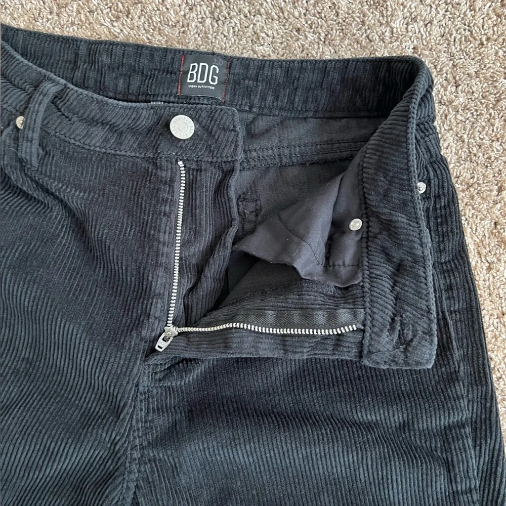 BDG Black Corduroy Mom High Rise Pants 27 Tapered Legs Urban Outfitters Dark
